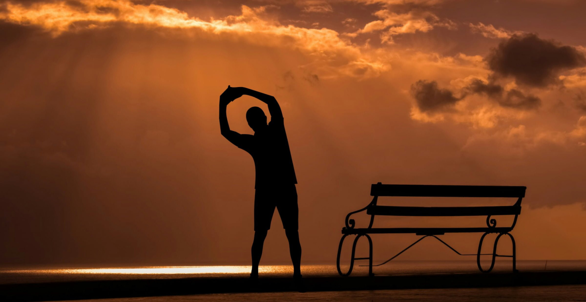 fitness-sunset-sport-dusk-open-air-silhouette-1435085-pxhere.com_.jpg